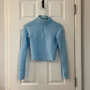 Buffbunny cropped half zip size small